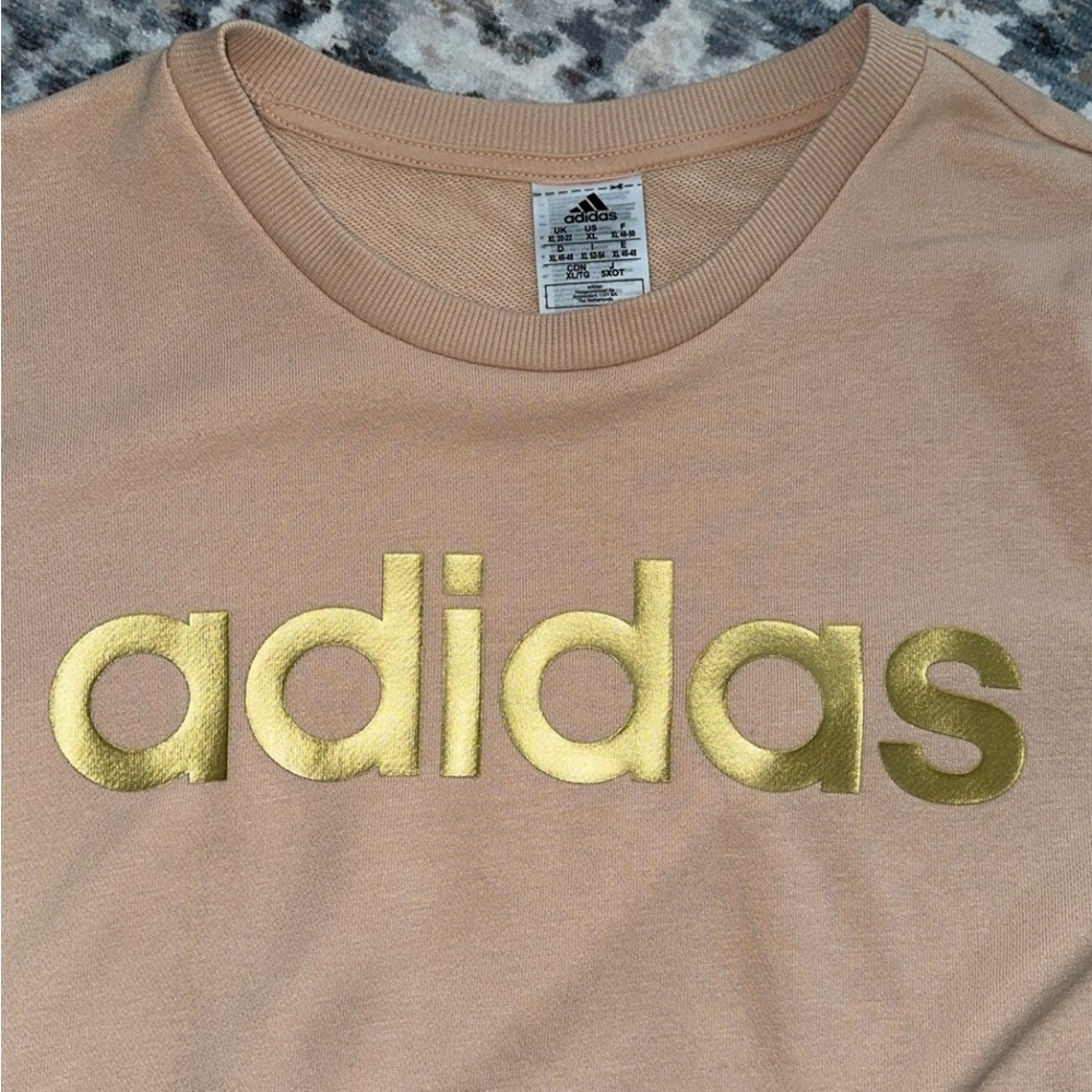 Adidas Sweater!